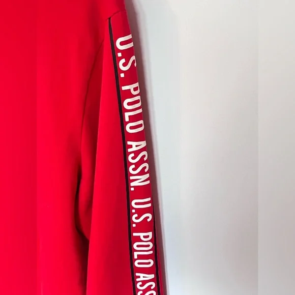 U.S. Polo Assn. Cropped Hoodie - Picture 2 of 9
